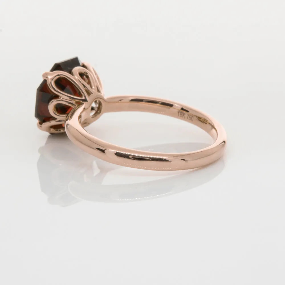 18ct Rose Gold Garnet Octavia Ring