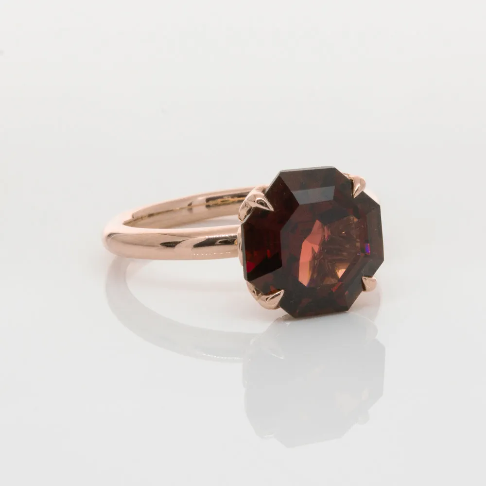 18ct Rose Gold Garnet Octavia Ring