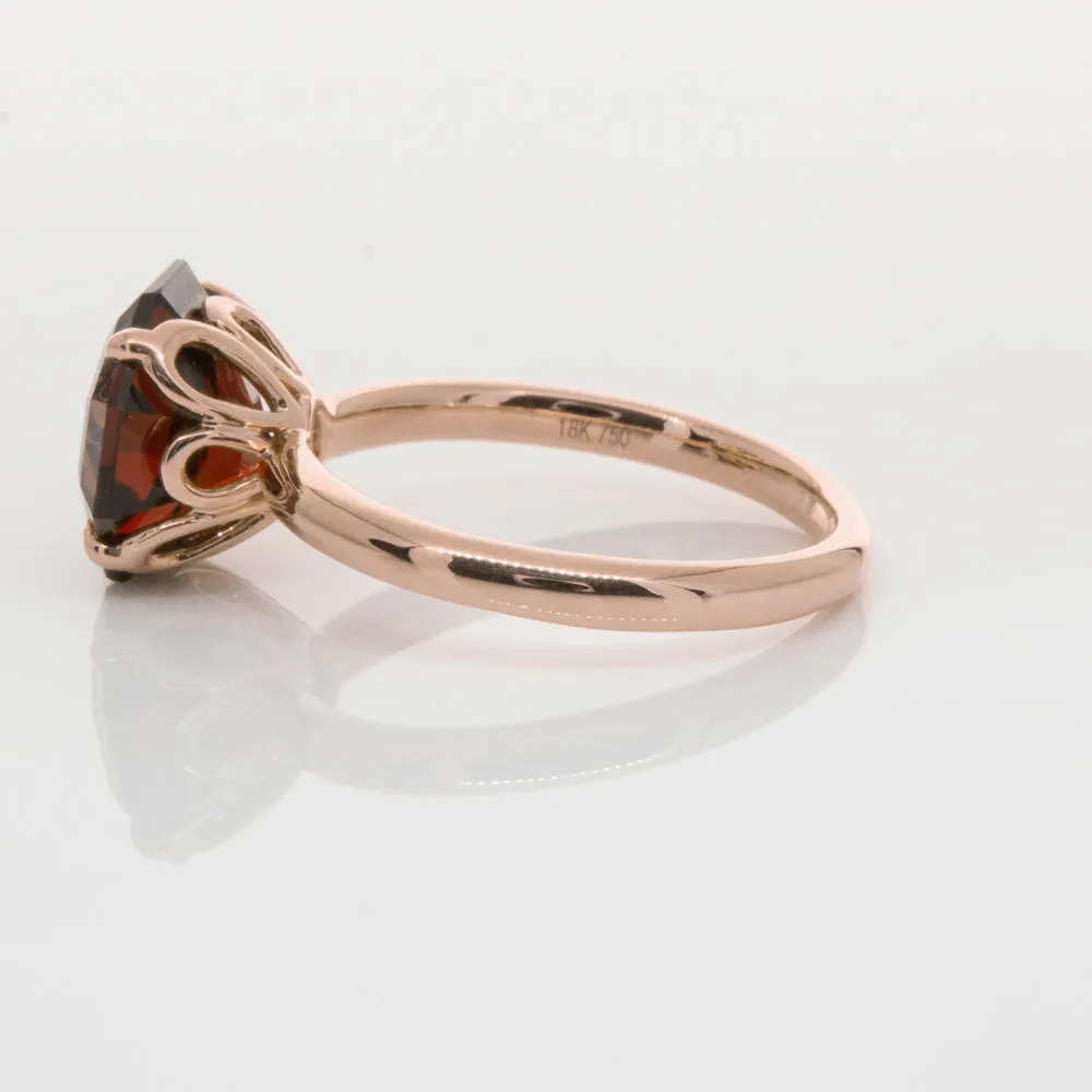 18ct Rose Gold Garnet Octavia Ring
