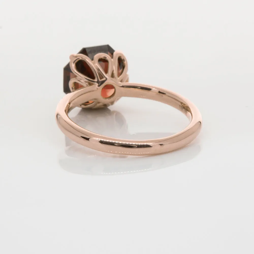 18ct Rose Gold Garnet Octavia Ring