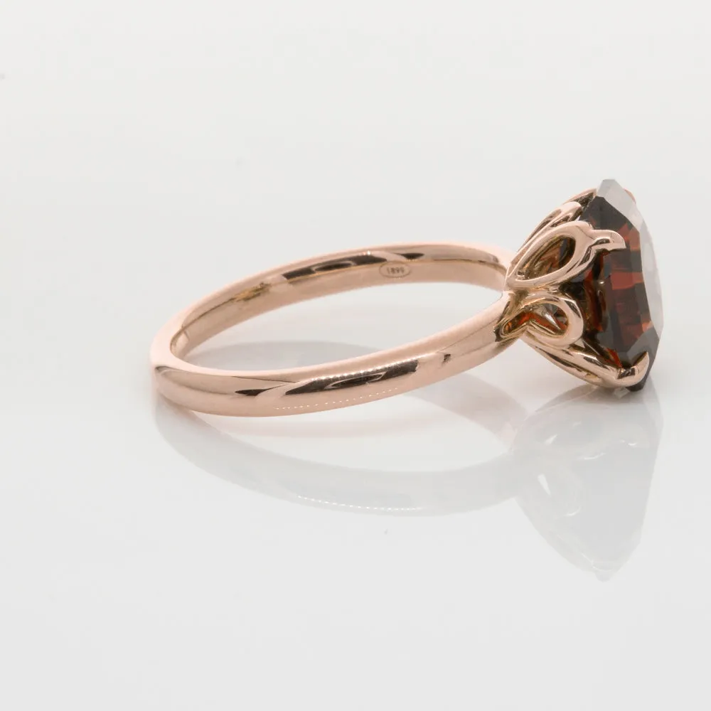 18ct Rose Gold Garnet Octavia Ring
