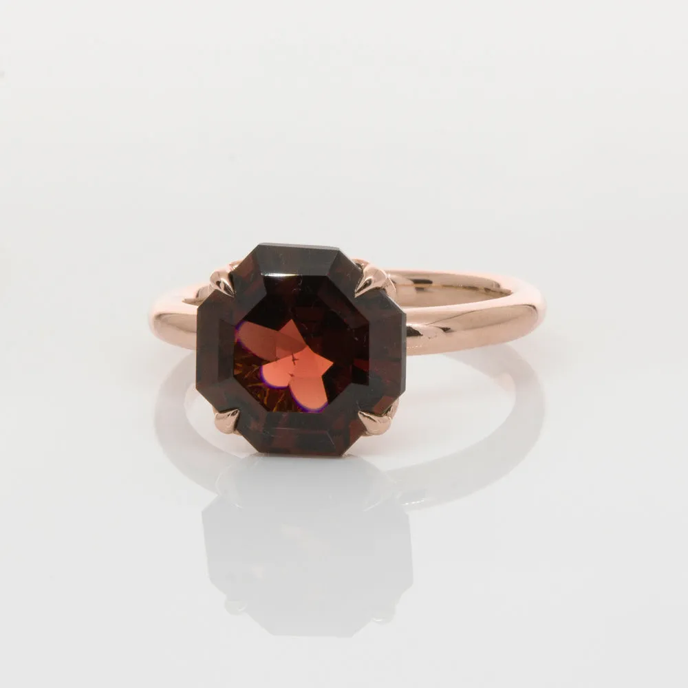 18ct Rose Gold Garnet Octavia Ring