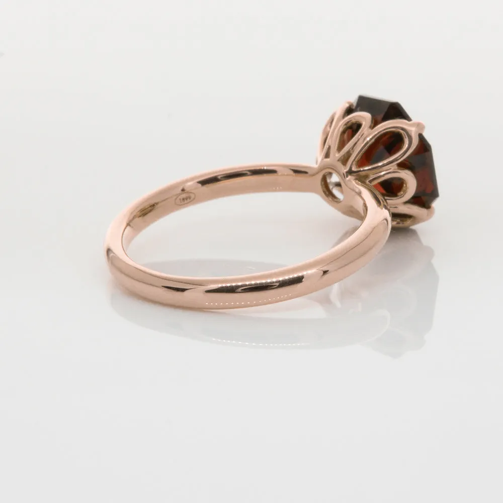 18ct Rose Gold Garnet Octavia Ring